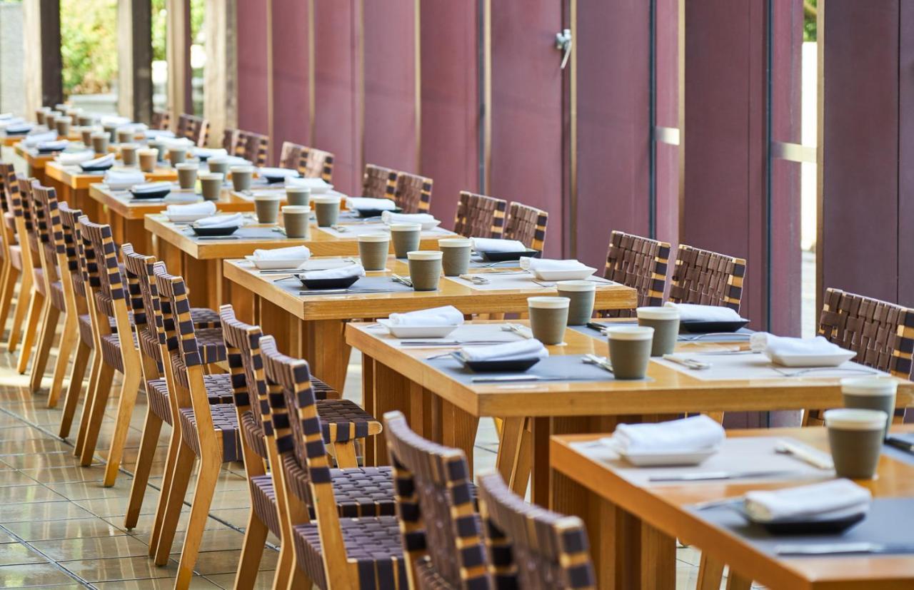 โรงแรมรอยัล เจียว ซี เจียวซี ภายนอก รูปภาพ Restaurant interior