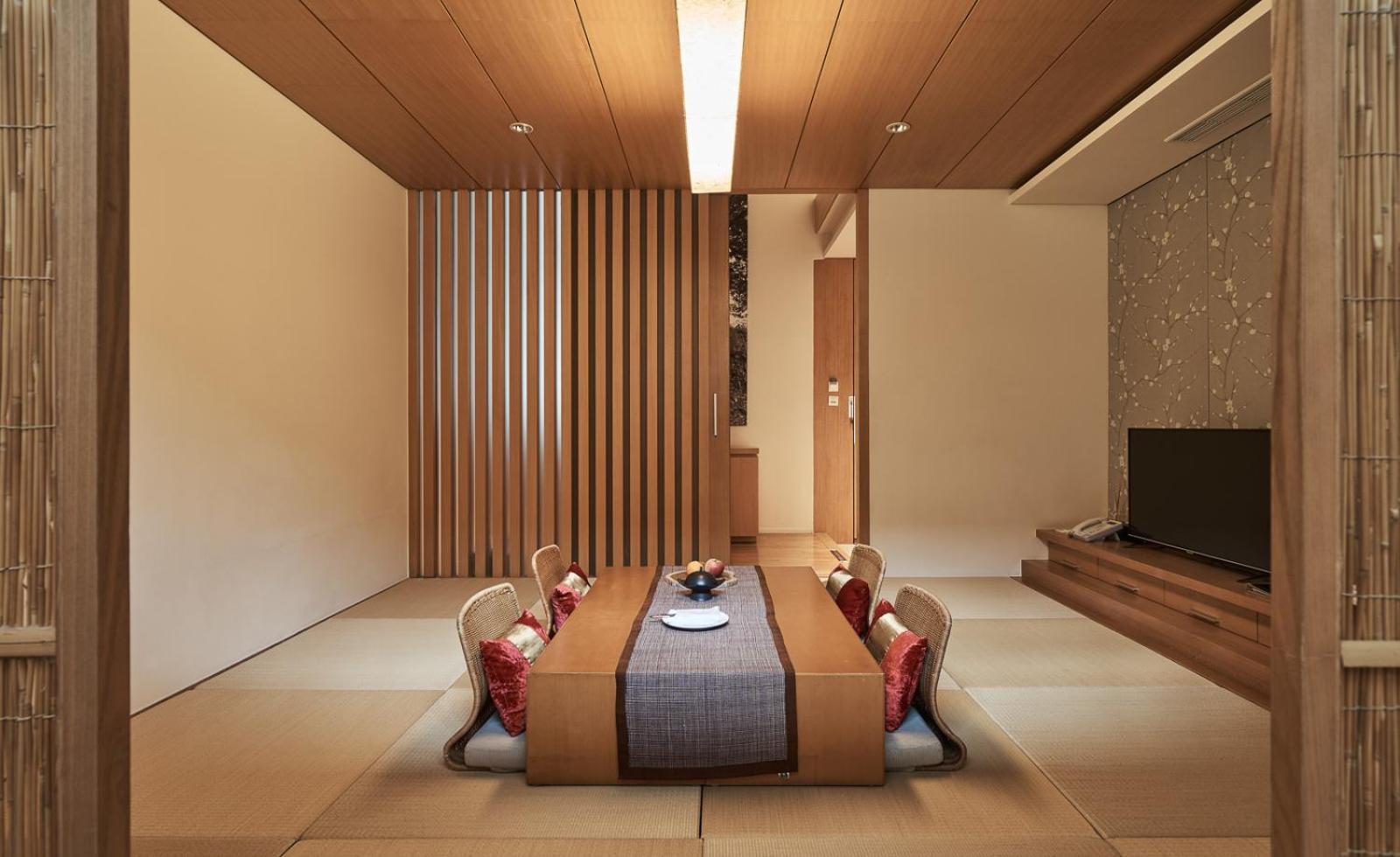 โรงแรมรอยัล เจียว ซี เจียวซี ภายนอก รูปภาพ A modern Japanese dining room